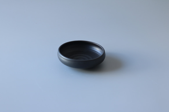 シンプルな取り鉢　　黒 1枚目の画像