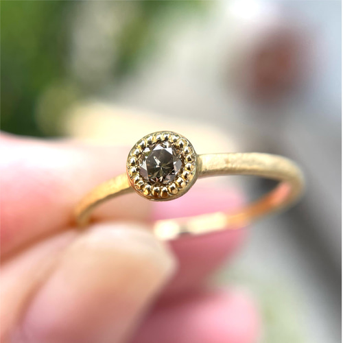 K18 優しく煌めくブラウンダイヤのミル打ちリング 指輪・リング Ton