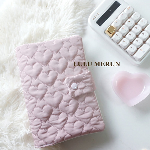 バインダーカバー　ピンクハート　A6 韓国　貯金 ハートキルト♥PINK バインダーカバー A6 貯金 saving ブックカバー