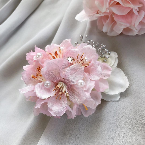 桜のフラワーコサージュ　入学式　卒業式　入園式　卒園式　結婚式に　2way　034　パール　 1枚目の画像