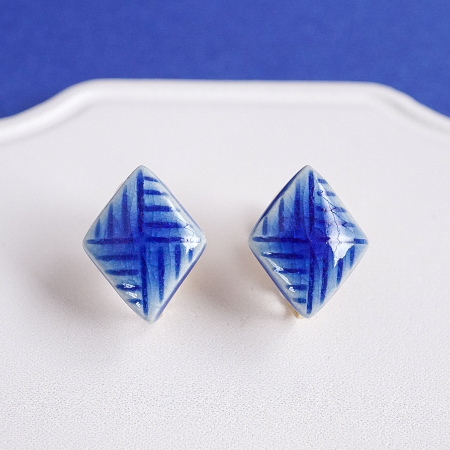 九谷焼＞時の欠片【クラシックブルー】ピアス/イヤリング イヤリング
