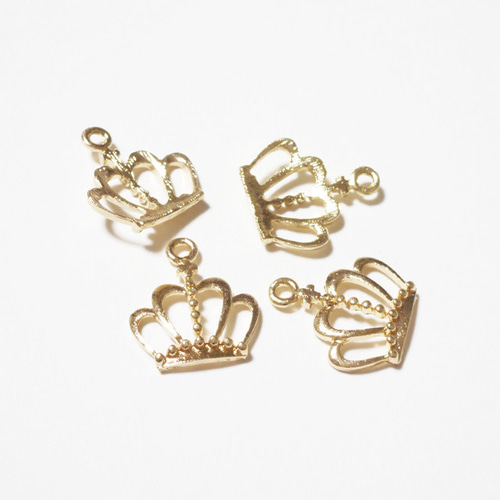 王冠チャーム 金4個（192） チャーム 素材屋 さち 通販 12792671