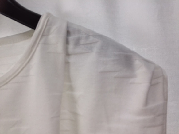 在庫処分セール！！￥12,500→￥1,100オルテガ柄ショルダータックBLUフレンチ袖 Ｕネック 8枚目の画像