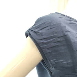 在庫処分セール！！￥12,500→￥1,100オルテガ柄ショルダータックBLUフレンチ袖 Ｕネック 5枚目の画像