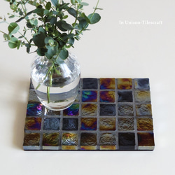 ブラック Slim ガラスモザイクタイルのディスプレイトレイmini（飾り台・小物置き）【受注制作】 1枚目の画像