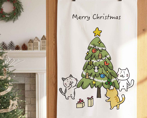 猫ちゃんたちのクリスマスタペストリー まゆねことクリスマスツリー
