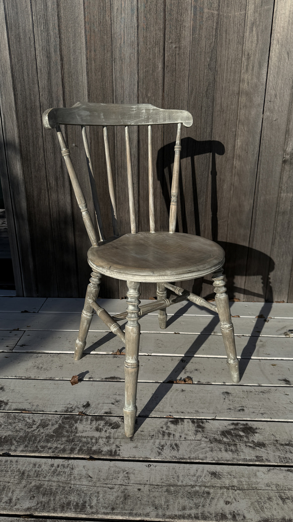 1064 白ペンキのミシンテーブル　デスク　リメイク　古家具　レトロ　シャビー 1064 白ペンキのミシンテーブル デスク リメイク 古家具 レトロ シャビー