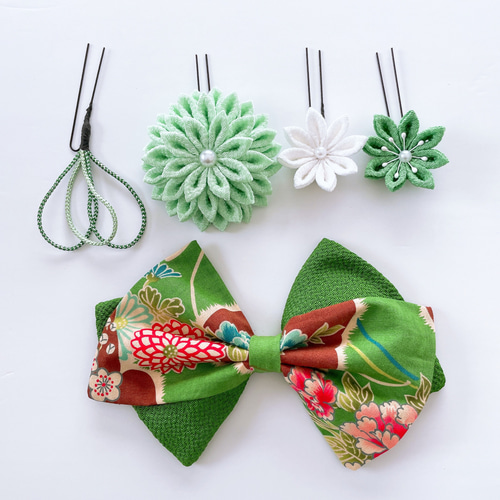 つまみ細工の髪飾り【グリーン 緑 ダブルリボン】成人式 振袖 卒業式