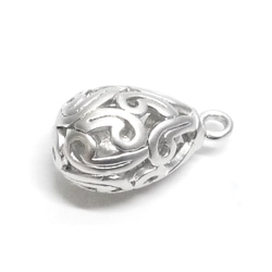 P3041 [2件裝] Petit Nouveau 立體鏤空霧面銀吊飾 NF 第3張的照片