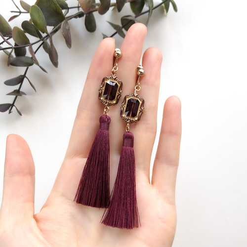 再販】アンティーク タッセル col. ワインボルドー【ピアス/イヤリング