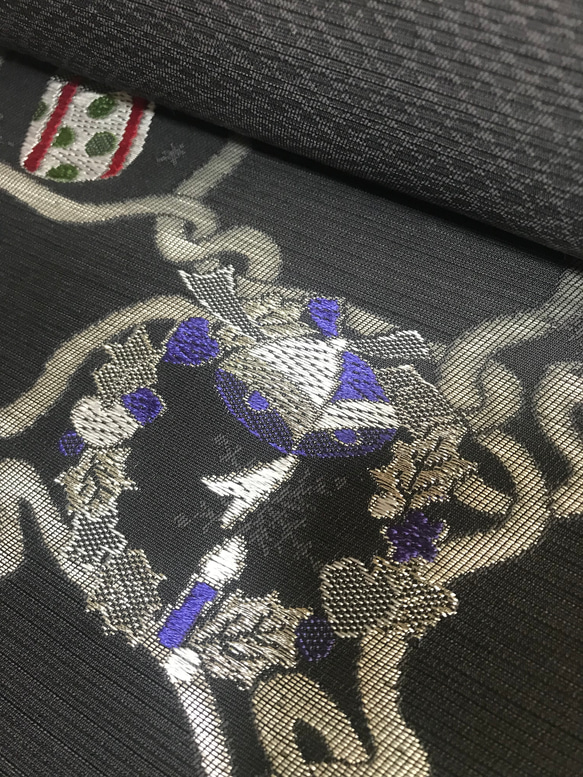 京都　西陣織　クリスマス　帯　正絹　ダークグレー 7枚目の画像