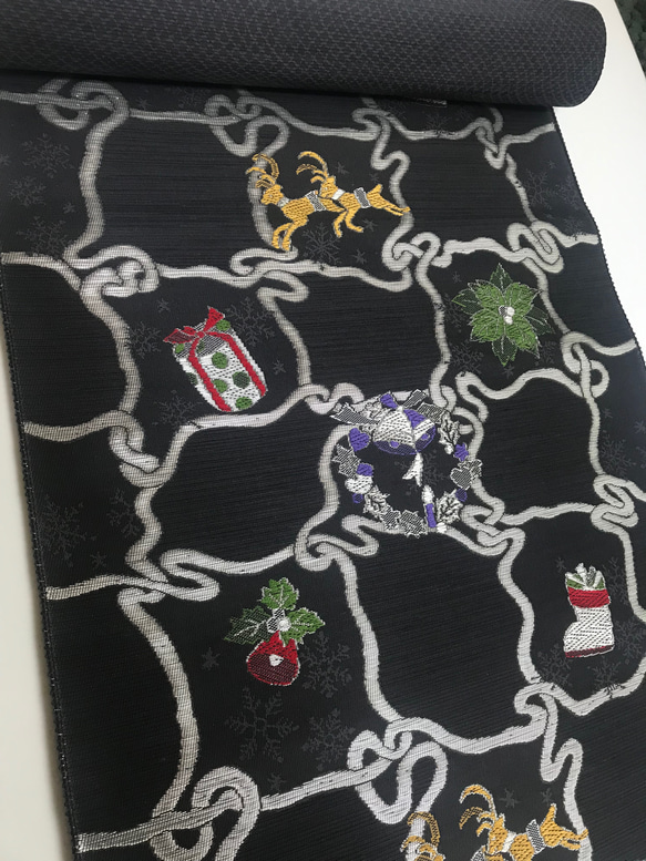 京都　西陣織　クリスマス　帯　正絹　ダークグレー 2枚目の画像