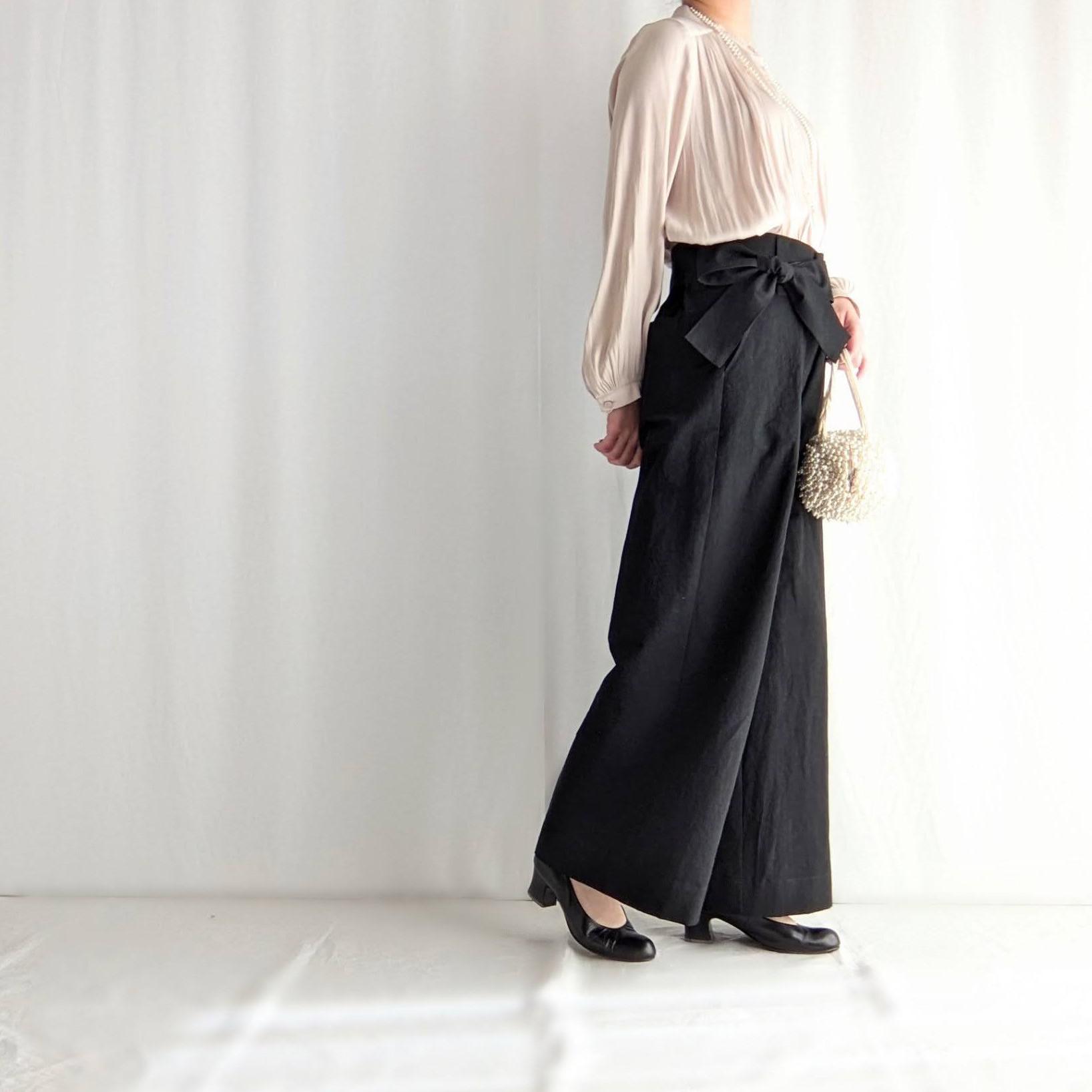 脚長・細見え！フォーマルにも使える褒められ要素たっぷりのリボン