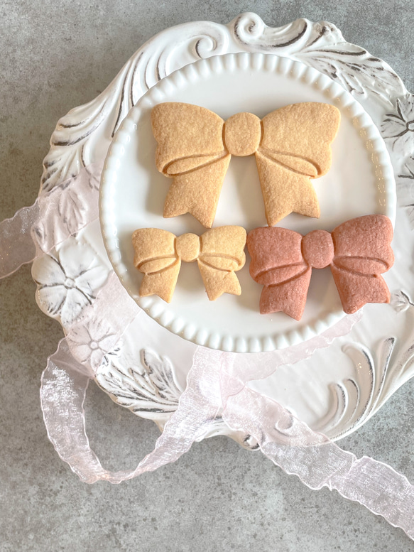 [蝴蝶結]&lt;L尺寸&gt;餅乾模具/可愛/禮物/禮物/手工製作/時尚/生日/週年紀念/慶祝/女孩/母親節 第1張的照片