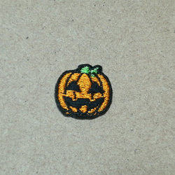 笑うかぼちゃ刺繍ワッペンL/ハロウィン秋/選べるサイズ 1枚目の画像