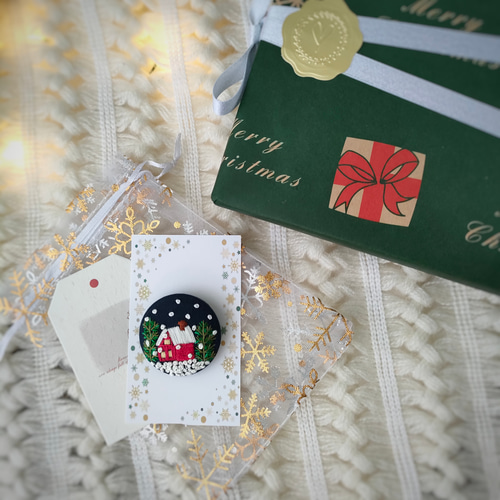 キラキラクリスマスツリー刺繍ブローチor刺繍ヘアゴム ブローチ かな
