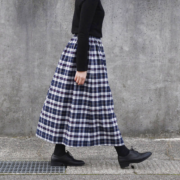 【即納】タータンチェック ロングスカート（ドレスタータン）ネイビー 紺 チェック 起毛 4枚目の画像