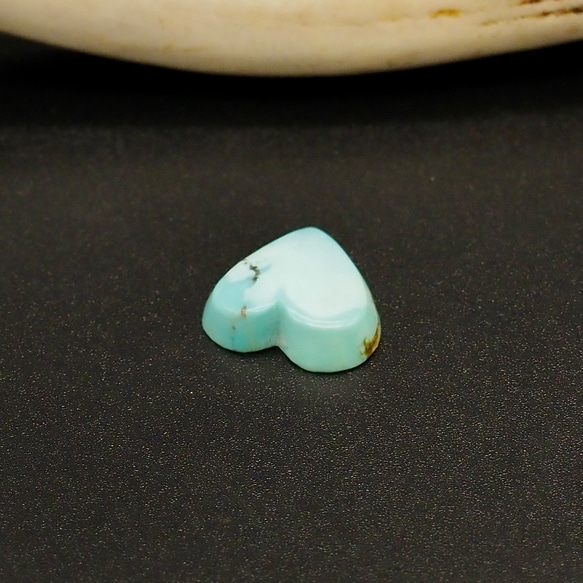 4,9ct Natural Turquoise アメリカ産ターコイズ ハート A-81 ルース 天然石 ナチュラル 5枚目の画像