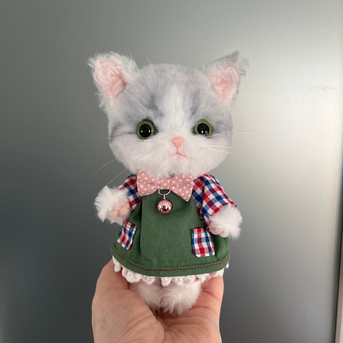 子猫ちゃん（ハチワレ/グレー）」テディベア No.017 ぬいぐるみ