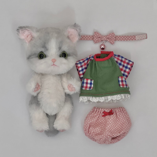 子猫ちゃん（ハチワレ/グレー）」テディベア No.017 ぬいぐるみ