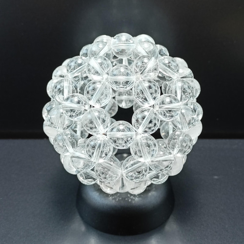 神聖幾何学の立体 C60 10mm バックミンスター フラーレン