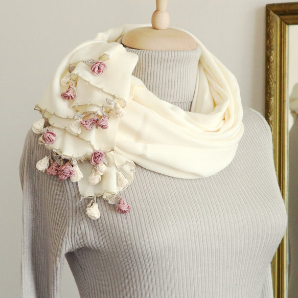 [Made to order] OYA crochet pashmina shawl [ROSE] White 第1張的照片