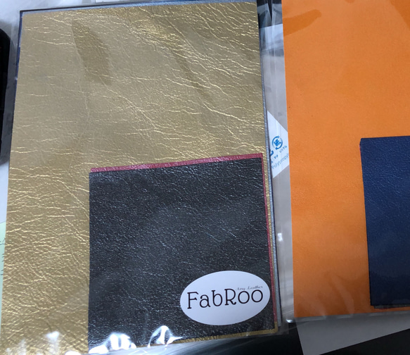 超極薄レザー・ミシンで布のように縫えてドール服や小物も思いのまま！＜ゴールドb＞薄さ0.3㎜の革"FabRoo" 20枚目の画像
