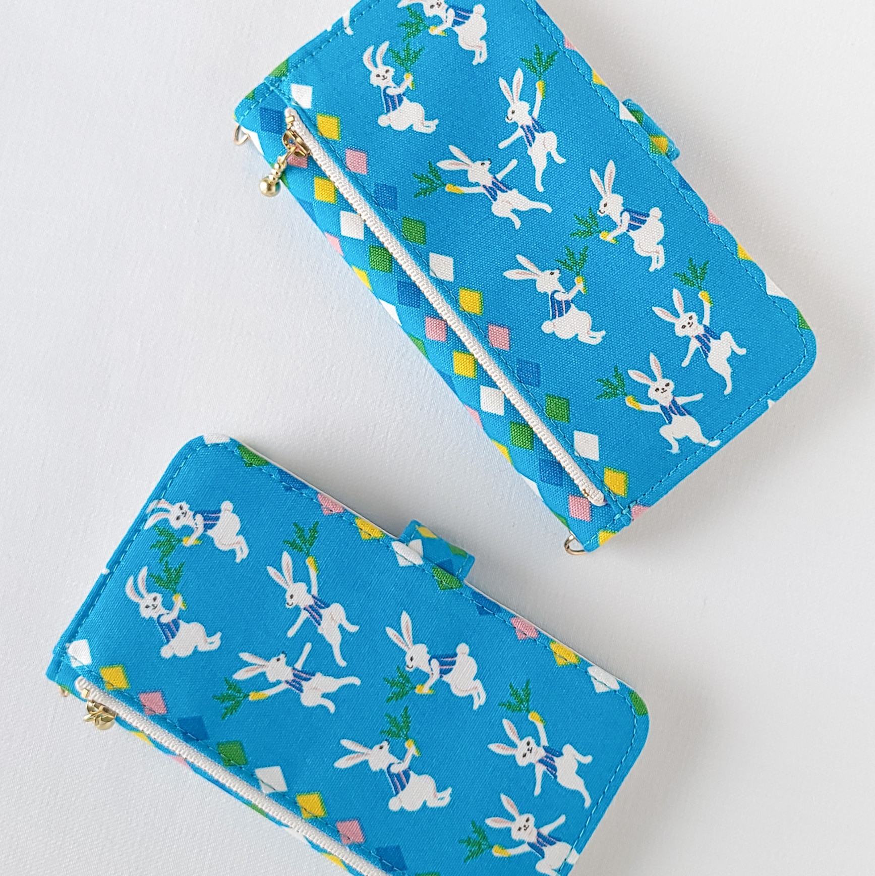 ちょこっとポーチ ハッピーラビット♪手帳型 スマホケース