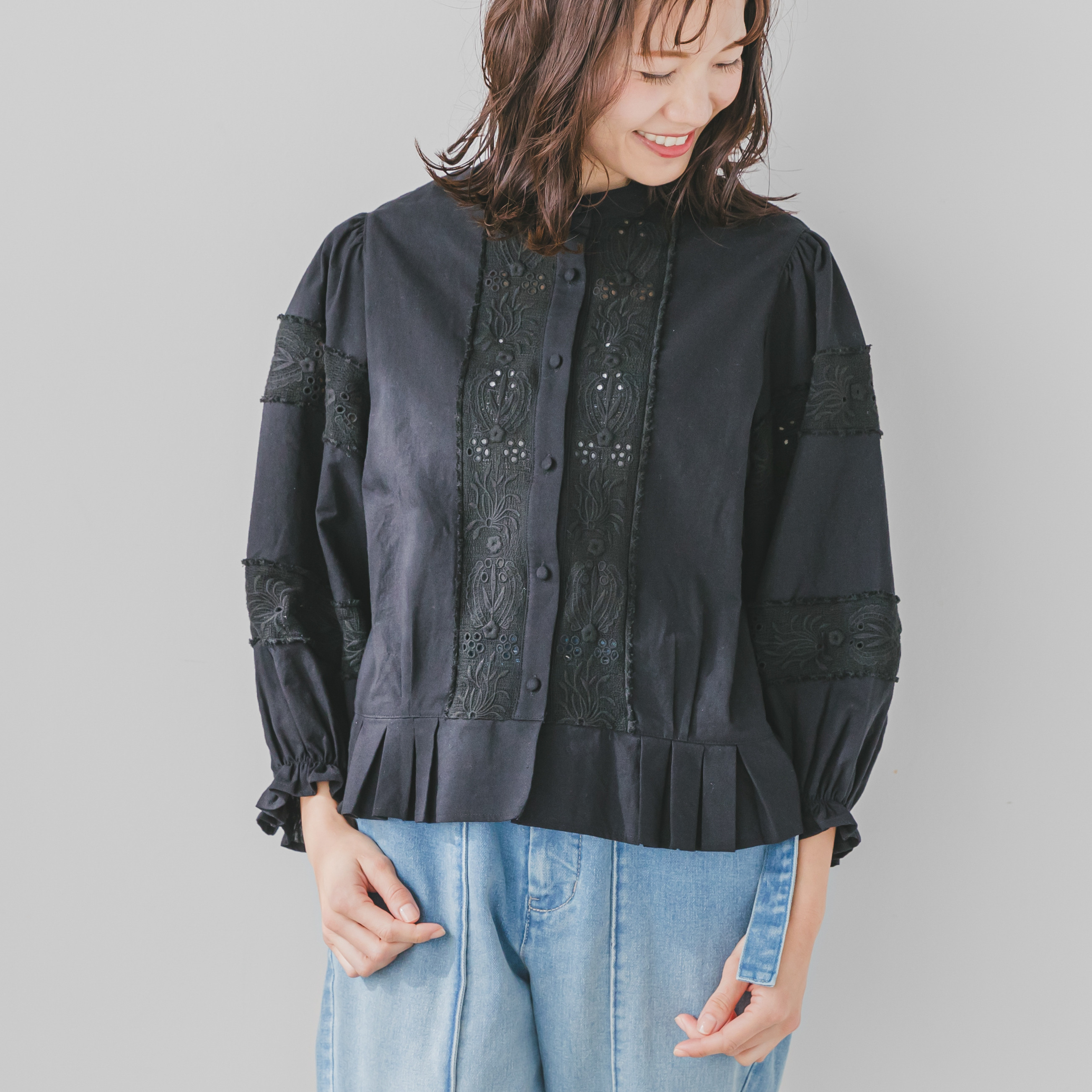 普段〜フォーマルにも◎(ロングシーズン◎)05_コットン レース バルーンスリーブ レース ブラウス【ブラック】