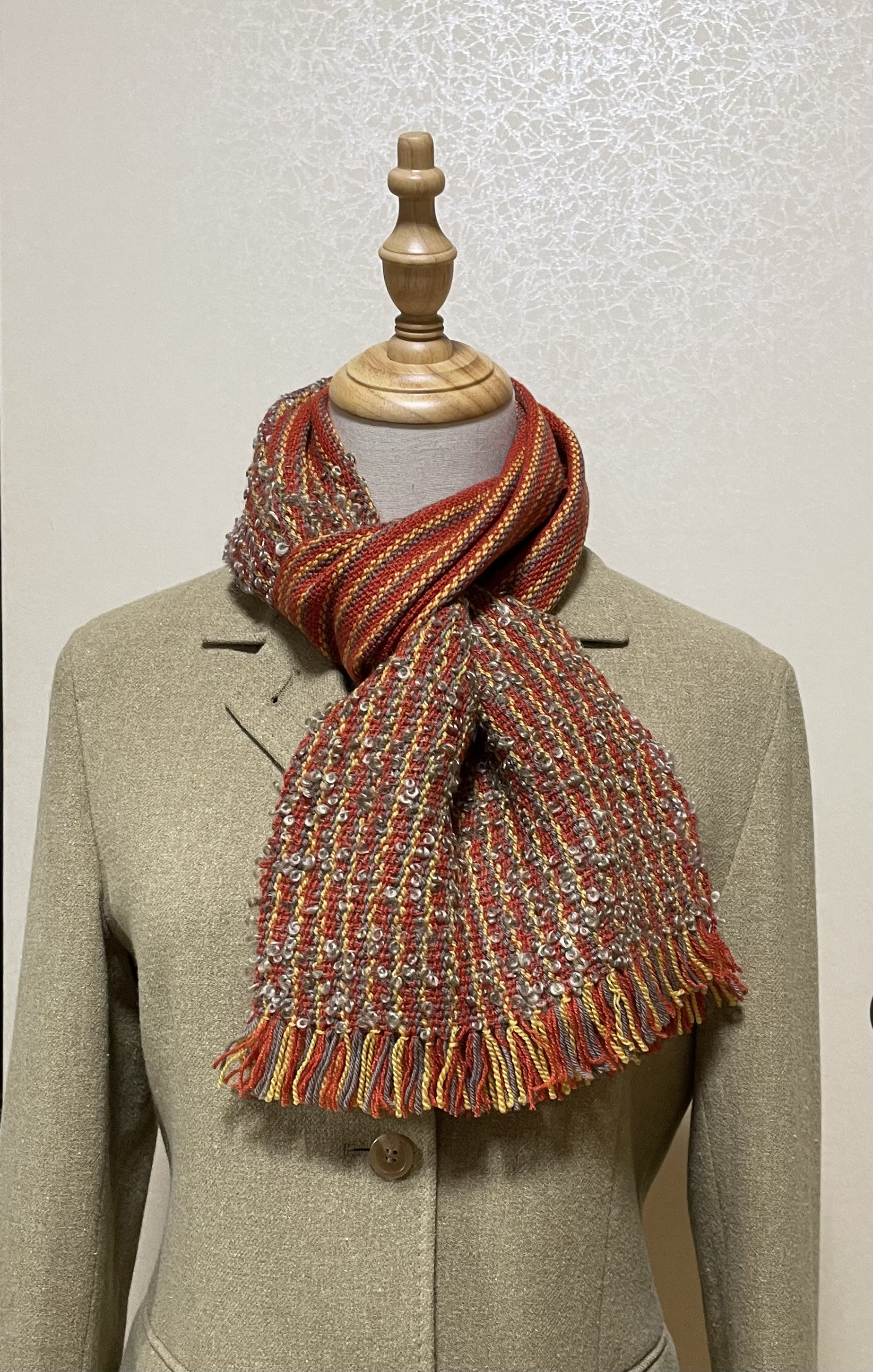 SALE 送料無料「お買い得になりました」草木染め&手織りマフラー(茜色ストライプ②)