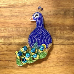 孔雀のビーズ刺繍のブローチ ブローチ うらら 通販 12849670｜Creema