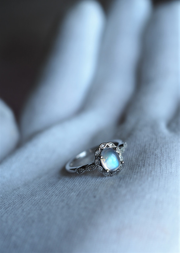 High grade　Rainbow moonstone８　S925WGZC　13号リング❀ 1枚目の画像