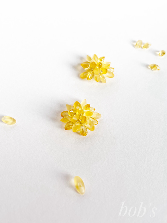 flower手編みpierce/earring yellow mix *about medium ミモザ  黄 5枚目の画像