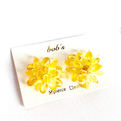 flower手編みpierce/earring yellow mix *about medium ミモザ  黄 2枚目の画像