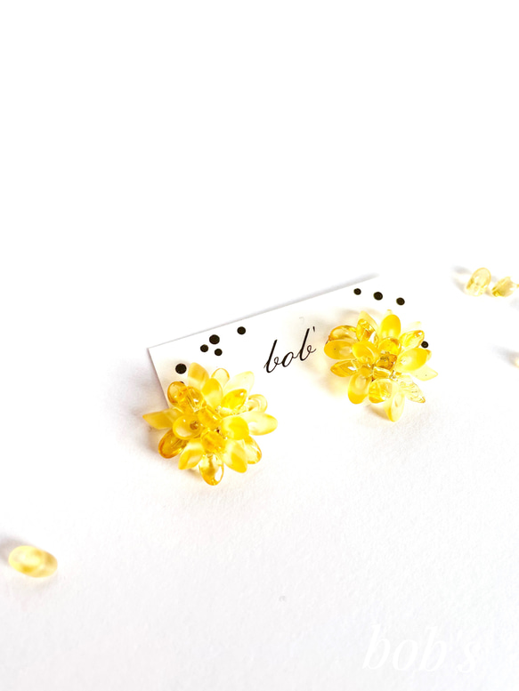 flower手編みpierce/earring yellow mix *about medium ミモザ  黄 3枚目の画像