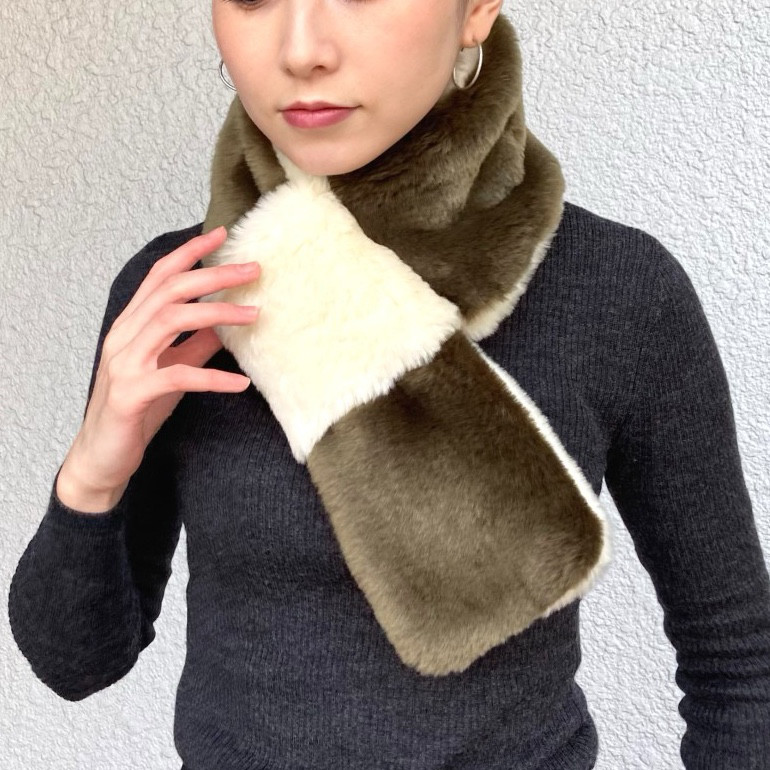 ＜やわらかエコファーのリバーシブルコンパクトマフラー・カーキ＞ミニマフラー