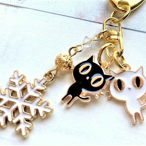 ☆ネコ ファスナー チャーム / 黒 ネコ /白 ねこ / くろ猫/ ねこ