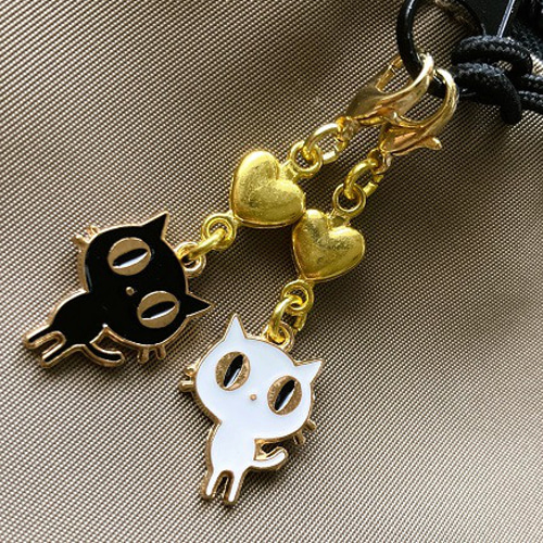 SOLD◆ファスナーチャーム  カフェ 黒猫 ハンドメイド  c1 楽天市場】【新色追加】お洒落アクリル猫チャーム/ファスナー