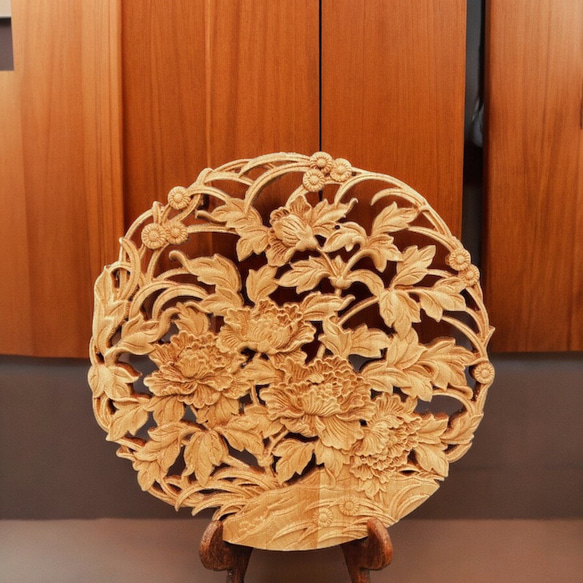 百花牡丹 26.5cm（ぼたん) 参次元彫刻『雅』 透かし彫 楠彫刻 2枚目の画像