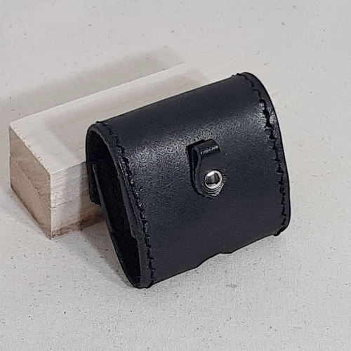 AirPods本体 黒 本革ケース付き AirPods本体 黒 本革ケース付き レザーケース AirPods Pro用