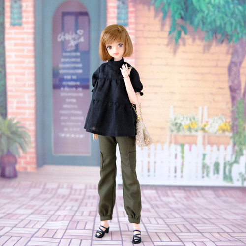 ジェニーちゃん服＊きれいめカーゴパンツ（カーキ）＊momoko その他 