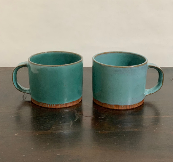 陶器　緑青のマグカップ 3枚目の画像