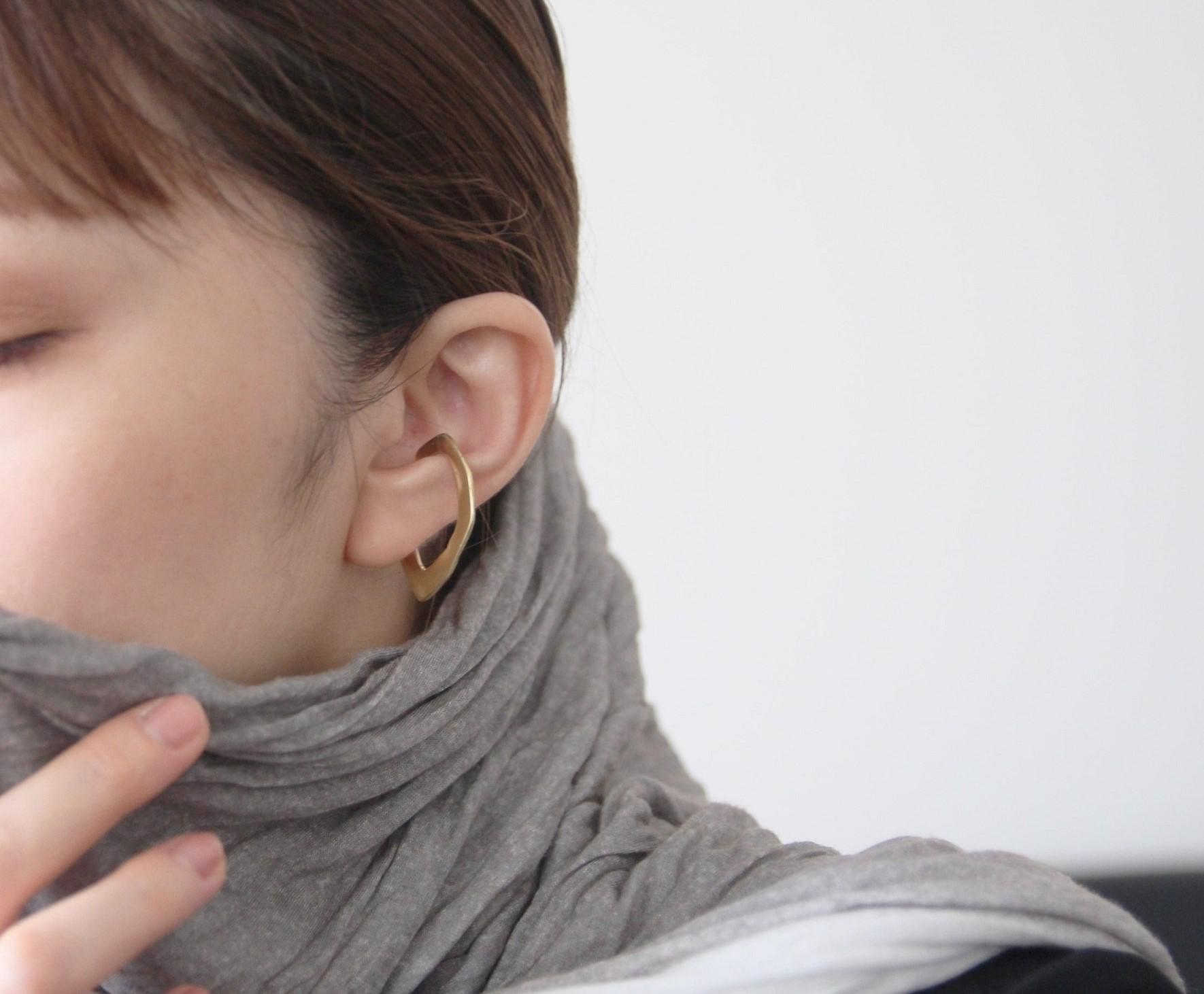 Lemon 滴り イヤーカフ真鍮 片耳用　軽量