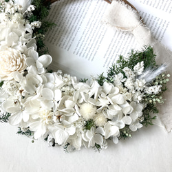白い小花のホワイトリース 3枚目の画像