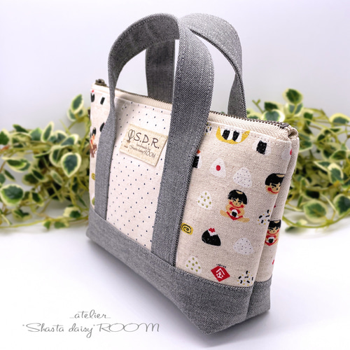 トート型ファスナーポーチ／おにぎり』【A】グレー ミニトート