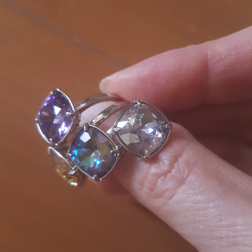 スワロフスキー大粒10mm クッションカットリング - graish blue 指輪