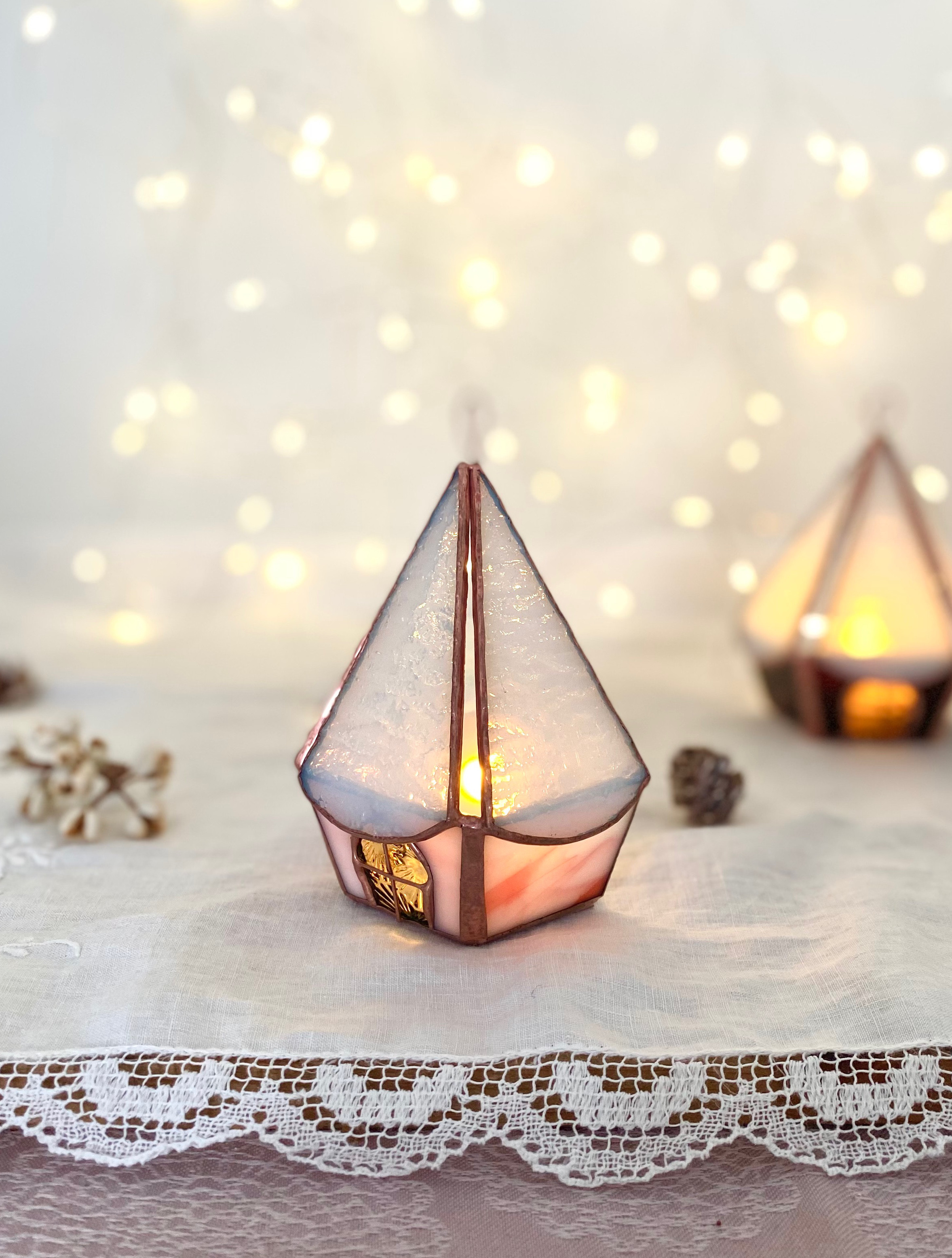 TVCM✩* 北欧の小さなおうち⑅  (ピンクホワイト)  キャンドルホルダー HP-73