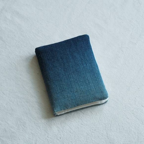 藍染めリネンのポーチ 〈 海 〉 1枚目の画像