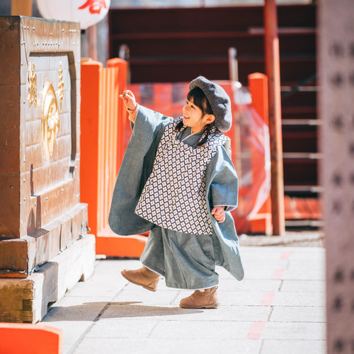 七五三3歳向け・手縫い仕立ての無地着物＆モロッカンフラワー被布 子供
