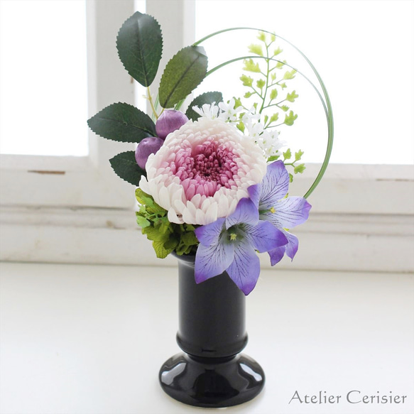 輪菊のお供え花（紫白菊 桔梗）仏花 Sサイズ プリザーブドフラワー 1枚目の画像